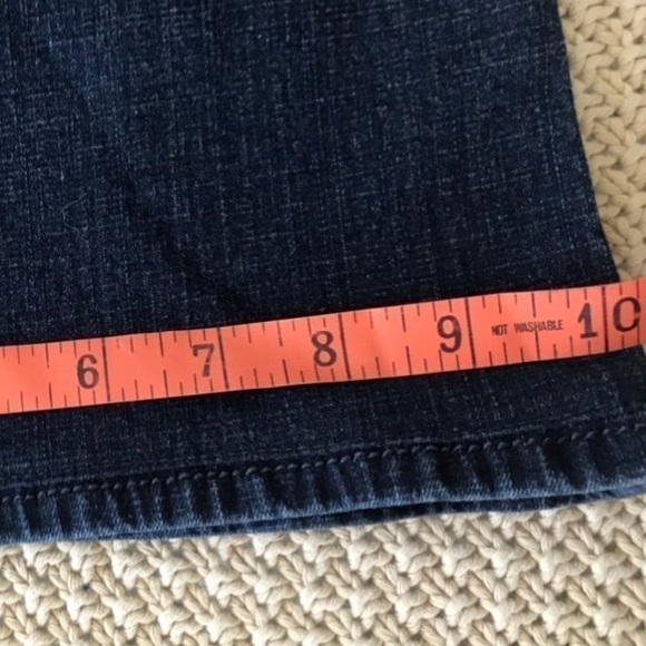 Jessica Simpson Blue Flare Jeans with Classic Indigo Shade NWOT. - Picture 9 of 15